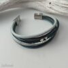 Lederarmband mit einem Stern in blau
