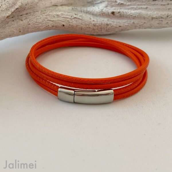 Schlichtes Wickelarmband aus Nappaleder in orange