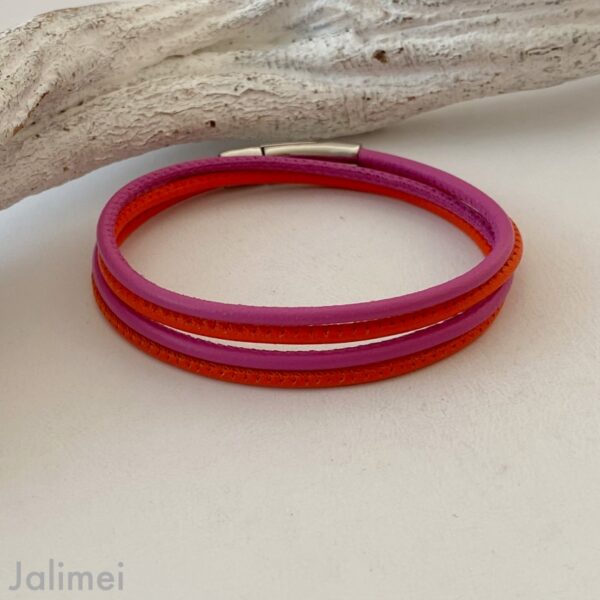 Knalliges Wickelarmband aus Nappaleder in orange-pink