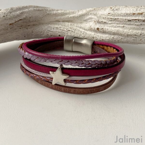 Lederarmband mit Stern in beere